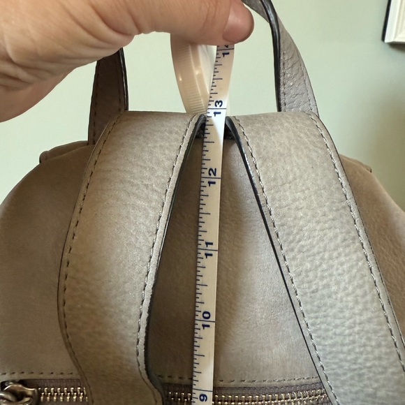 Rebecca Minkoff Julian Light Gray Leather Backpack Bag - Picture 6 of 12
